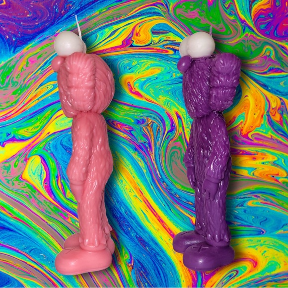 Designer Art Custom Hand Poured Kaws Candle BFF Gift Set - Picture 11 of 14